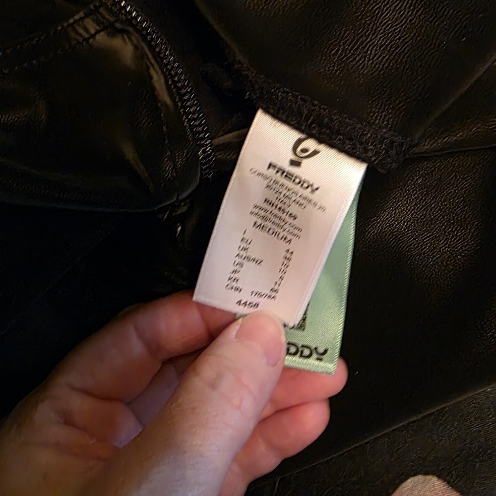 Freddy Women's Black Leggings - Picture 7 of 10